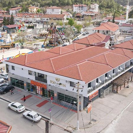 Red Moon Suites Φετιγιέ Εξωτερικό φωτογραφία