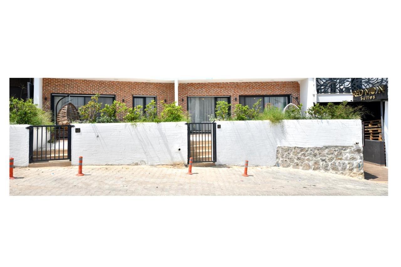 Red Moon Suites Φετιγιέ Εξωτερικό φωτογραφία